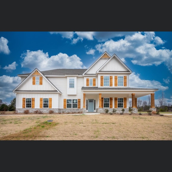 Meet your Posher, ๐๐Posh Ambassador II - Picture 16 of 16